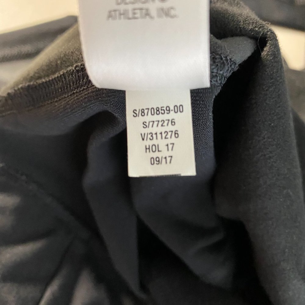 Athleta Gleam Chaturanga to Town Tight Leggings Fa - Picture 7 of 9